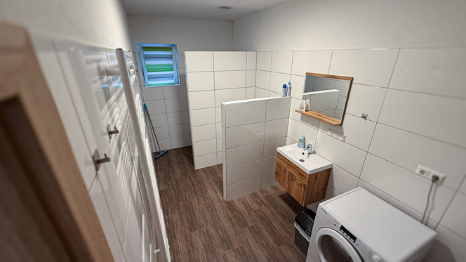 monteurzimmer-Krems-Unterkunft-Badezimmerjpg - Monteurzimmer Buchen