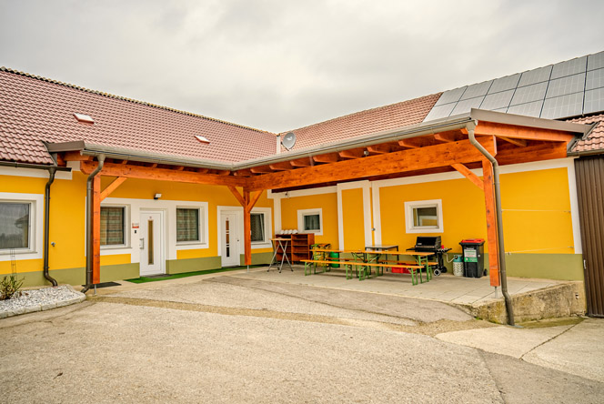 monteurzimmer-Tulln-terrassejpg - Monteurzimmer Buchen